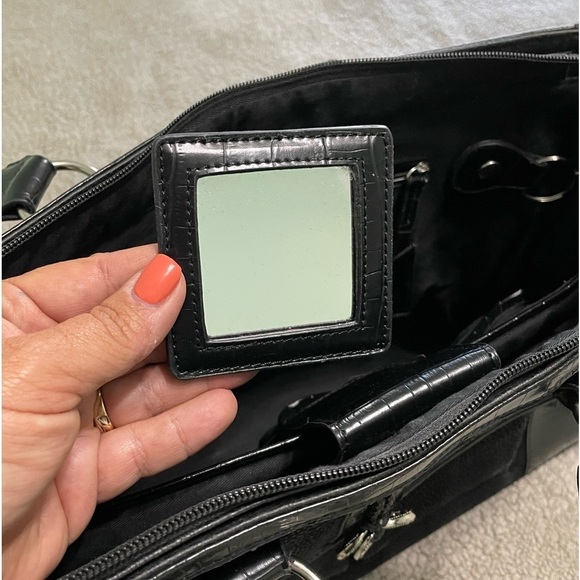 Coldwater Creek black bag is very roomy with several different compartments - Picture 7 of 8